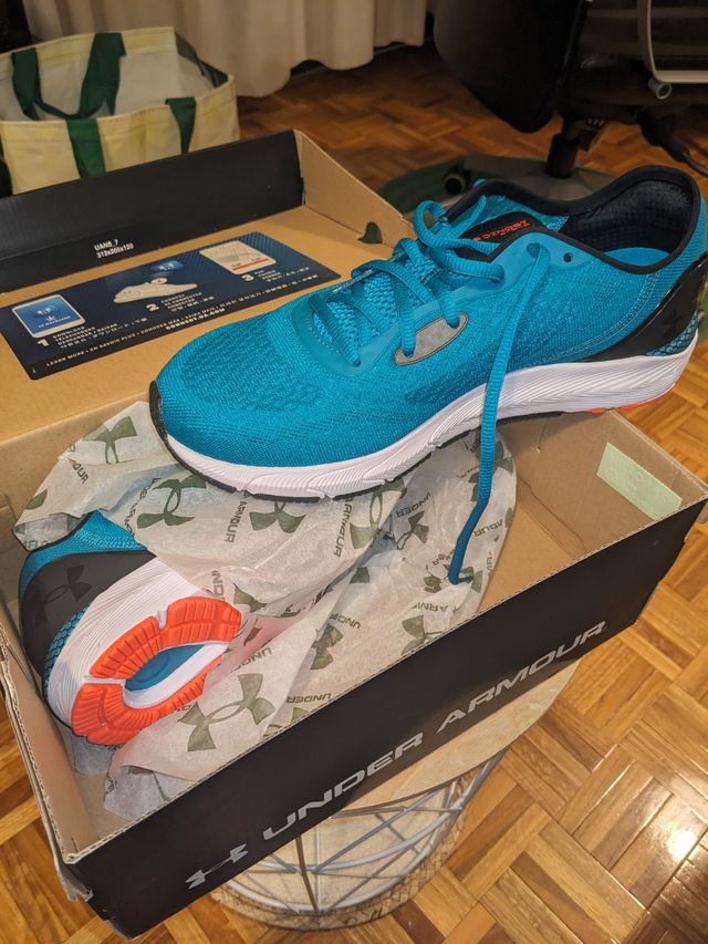 Deportivas running Under Armour