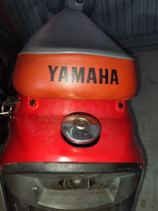 tampones alfombra jog90 plaquitas yamaha llaveros