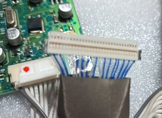 PIEZAS MONITOR alimentación y lógica