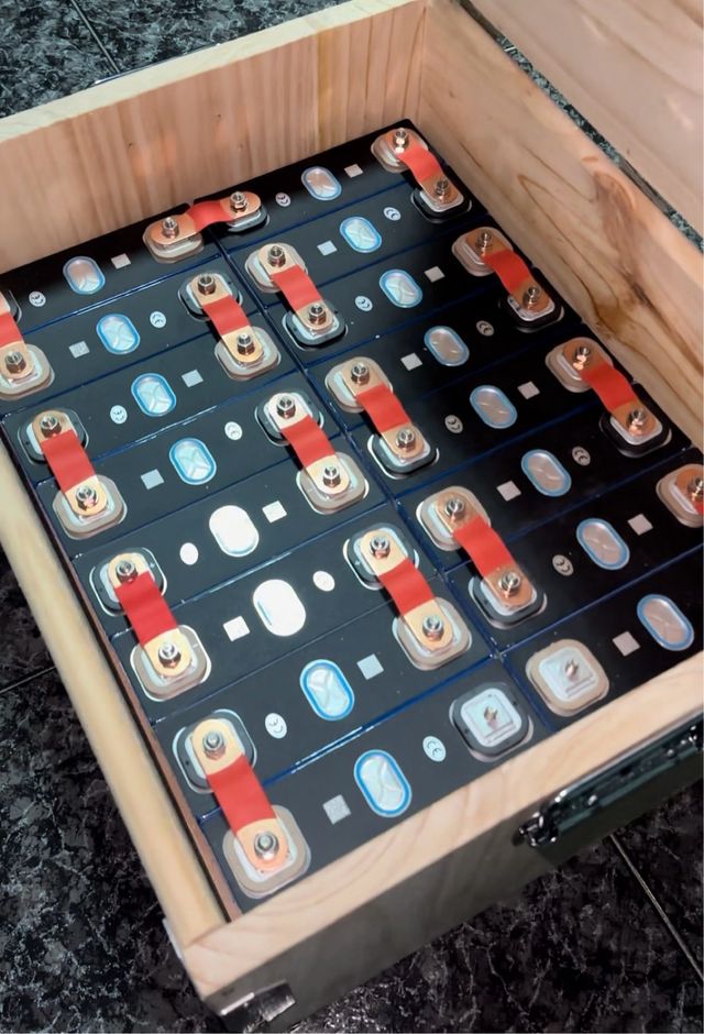 Bateria LifePo4 12v 4.4kw