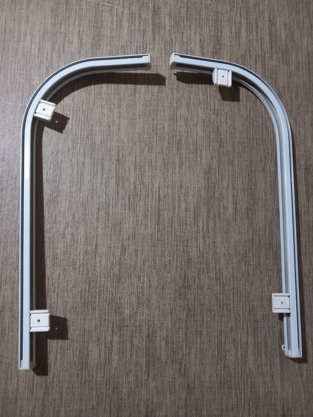 Coppia bastoni curvi per mantovane