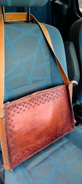 CARTERA PORTA DOCUMENTOS Y PC PORTATIL 
