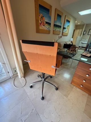 Conjunto mesa despacho y 3 sillas