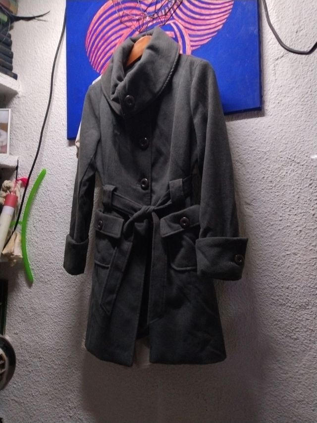 Abrigo pano gris nuevo  L-XL