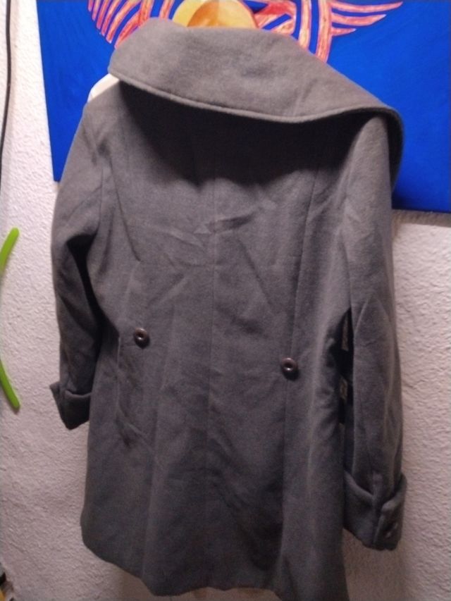Abrigo pano gris nuevo  L-XL
