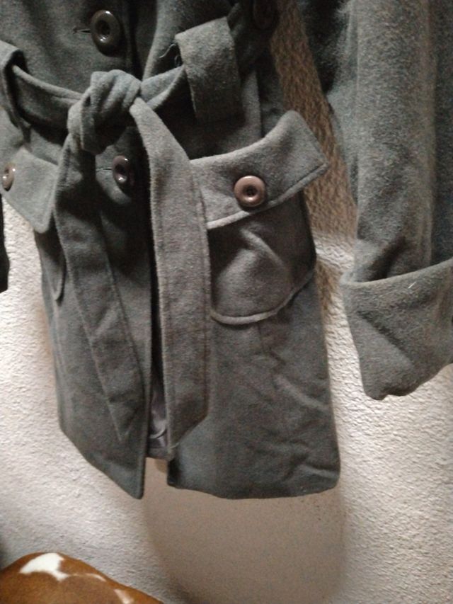 Abrigo pano gris nuevo  L-XL