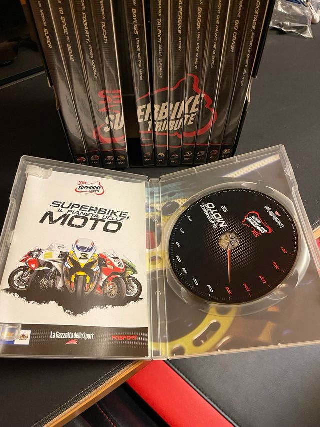 BOX COFANETTO 12 DVD SUPERBIKE