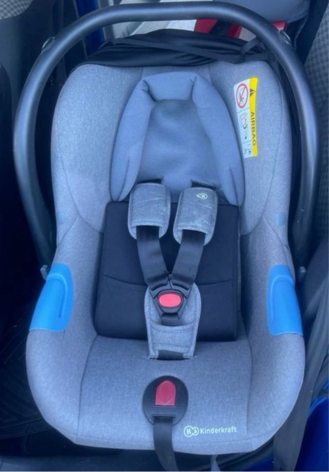 😻Silla coche bebé📍PAíS VASCO