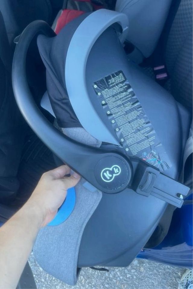 😻Silla coche bebé📍PAíS VASCO