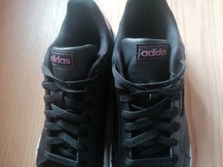 ZAPATILLAS ADIDAS