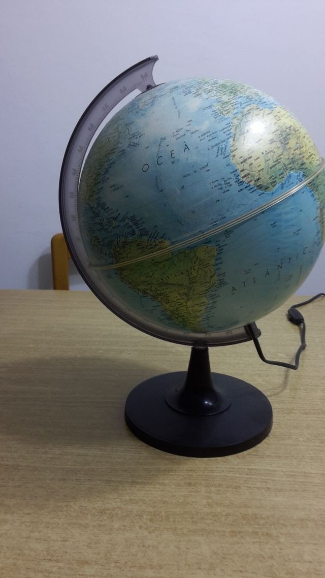 LAMPARA INFANTIL, GLOBO TERRESTRE