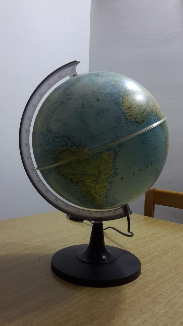 LAMPARA INFANTIL, GLOBO TERRESTRE