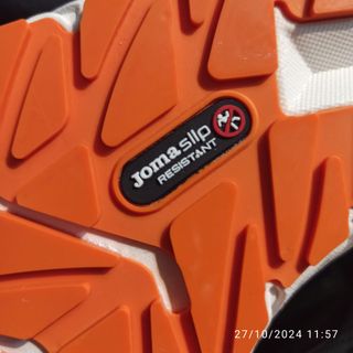 Joma Osiris Antideslizante