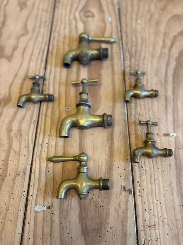 Torneira em latao vintage