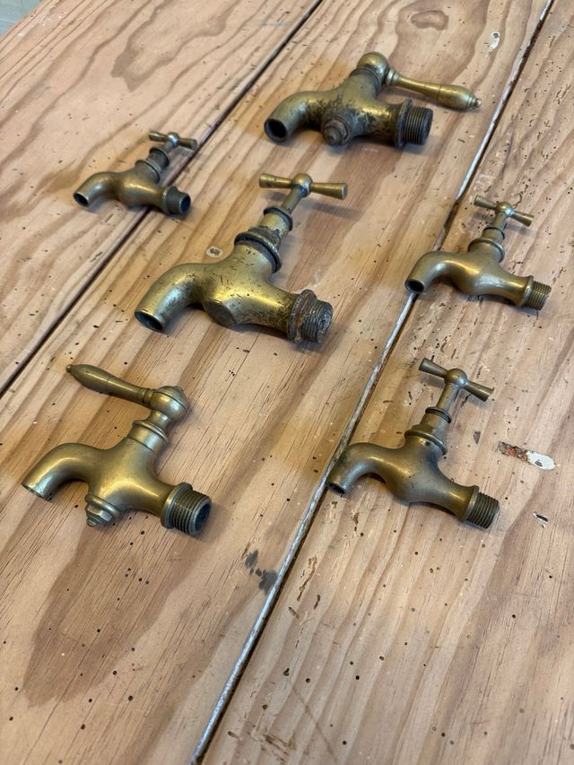 Torneira em latao vintage