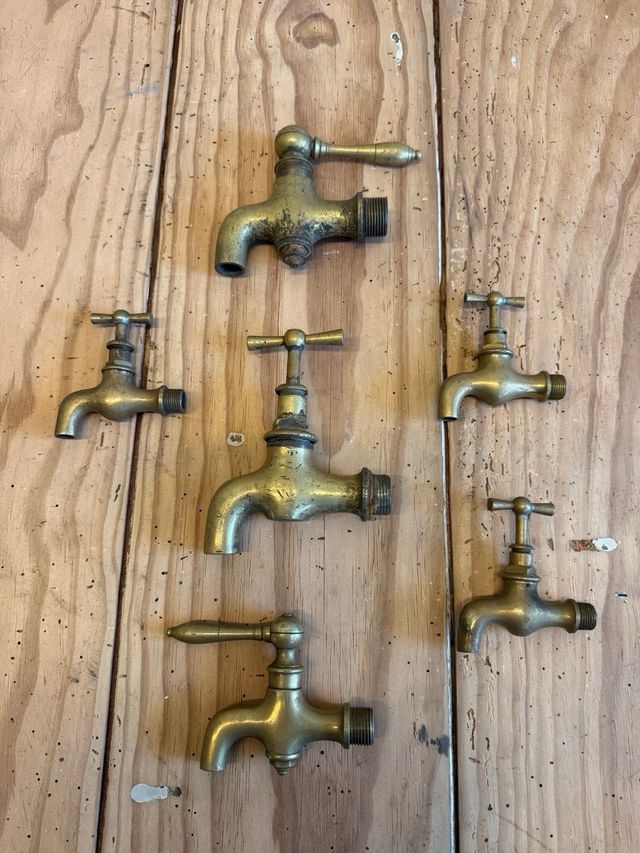 Torneira em latao vintage