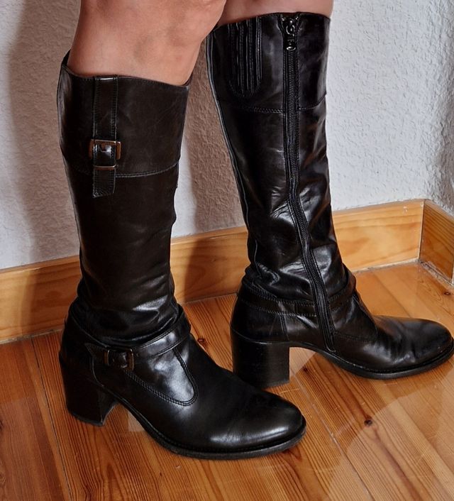 Botas altas de piel n° 38