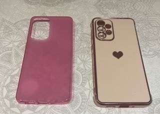 Lotto 13 custodie per cellulari di varie marche