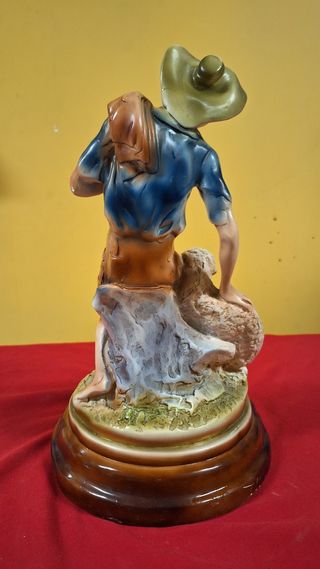 Figura porcelana
