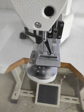 maquina de coser presillas