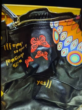BOLSO DESIGUAL.