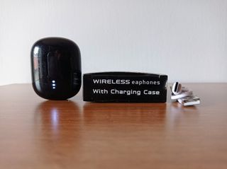 Auricolari Bluetooth con Custodia di Ricarica