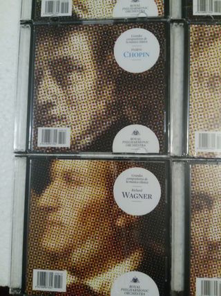 15 SLIM CDs. ROYAL PHILHARMONIC ORCHESTRA.