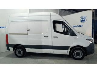 Mercedes-Benz Sprinter Furgon 211 CDI CORTO 3.0T 84 kW (114 CV)