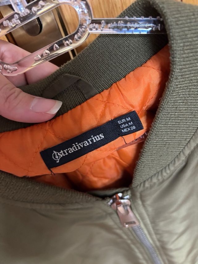 Chaqueta bomber verde