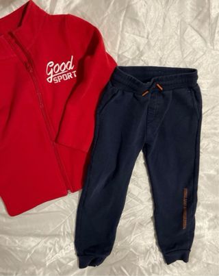 chaqueta polar y pantalon chandal de mayoral 