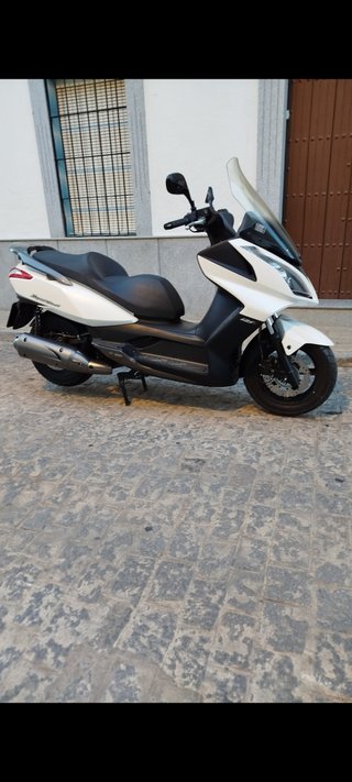 Kymco super dink 125i NUEVA