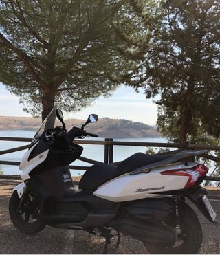 Kymco super dink 125i NUEVA