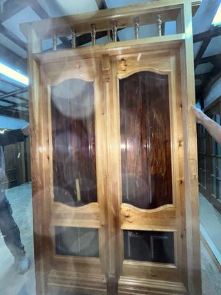 PUERTA DE CALLE DE MADERA