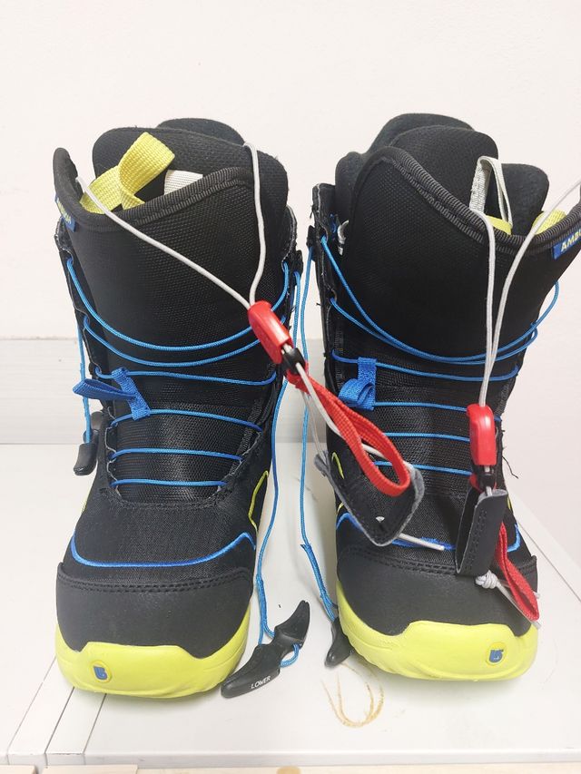 Scarponi Burton per tavola