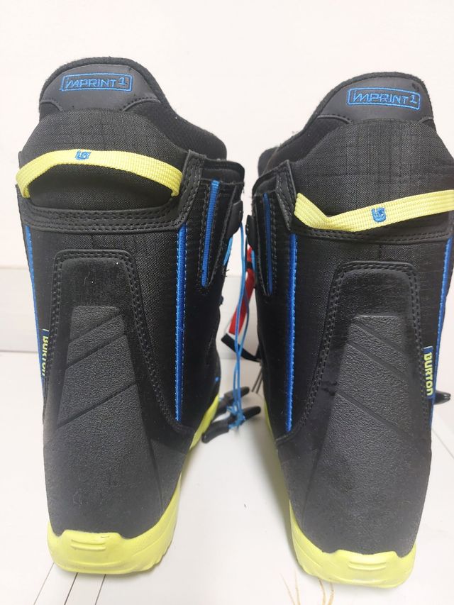 Scarponi Burton per tavola