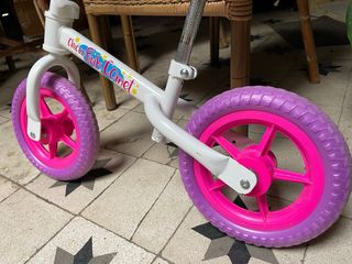 Bicicleta chicco sin pedales