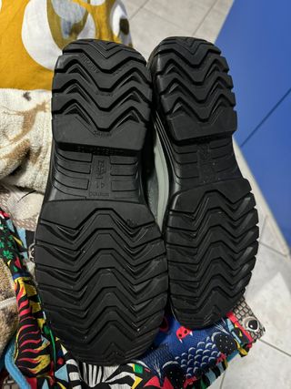 Le scarpe antinfortunistiche ISSA sono progettate