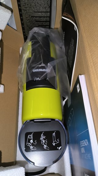 Nespresso essenza mini