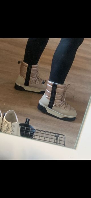 Botas de nieve/ descanso