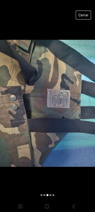 Pantalón de agua militar
