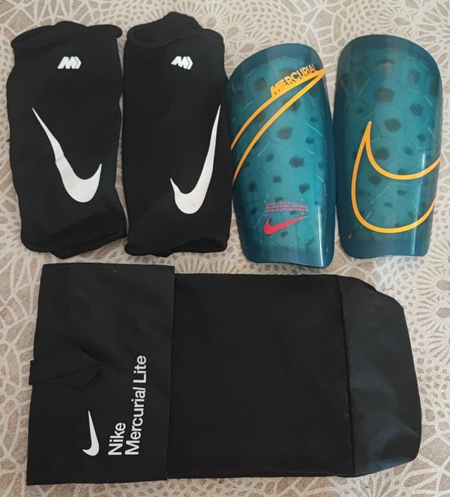 Espinilleras Nike mercurial