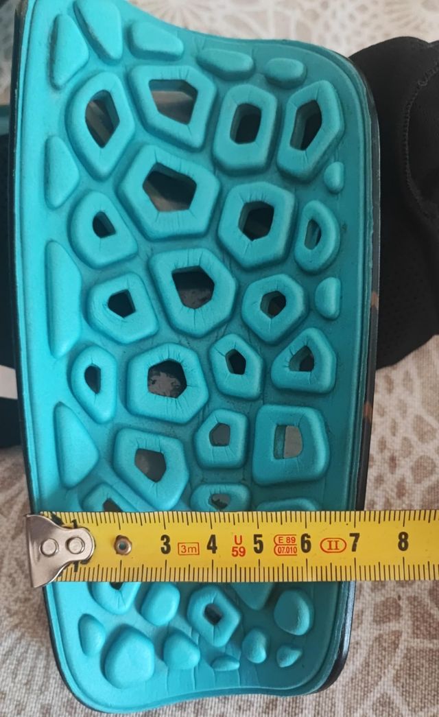 Espinilleras Nike mercurial