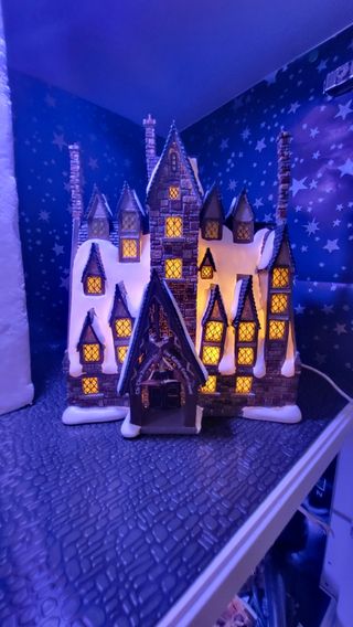 The Three Broomsticks Harry Potter D56