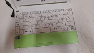 Acer One Happy