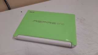 Acer One Happy