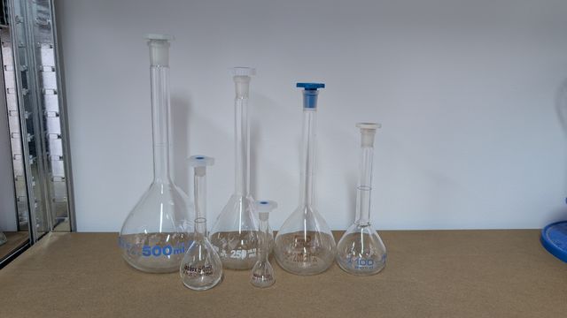 Matraces aforados de laboratorio