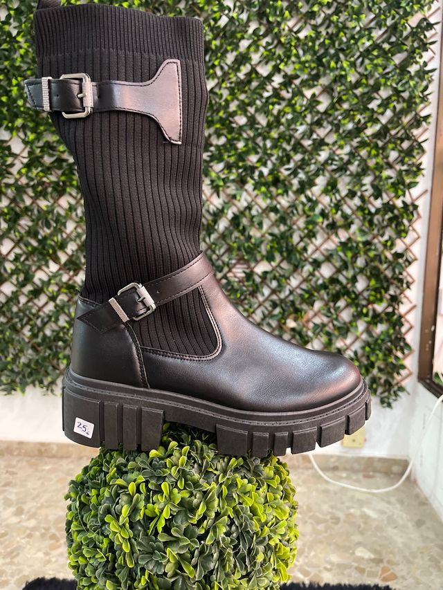 Bota negras  36  4041