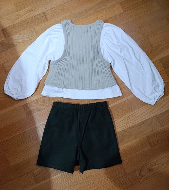 CAMISETA CON CHALECO ZARA