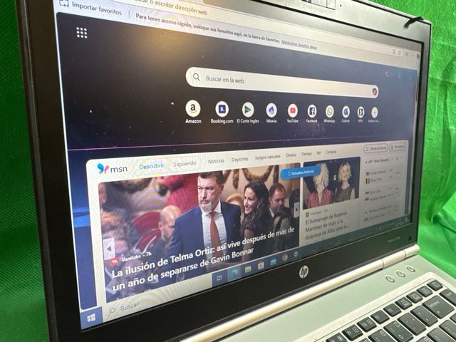 HPElitebook8470 i5-3210M,Win10 2'80Ghz 6GRam 256GB