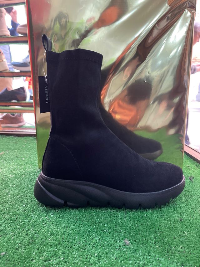 Botas negras tallas 36, 38,39, 40,41